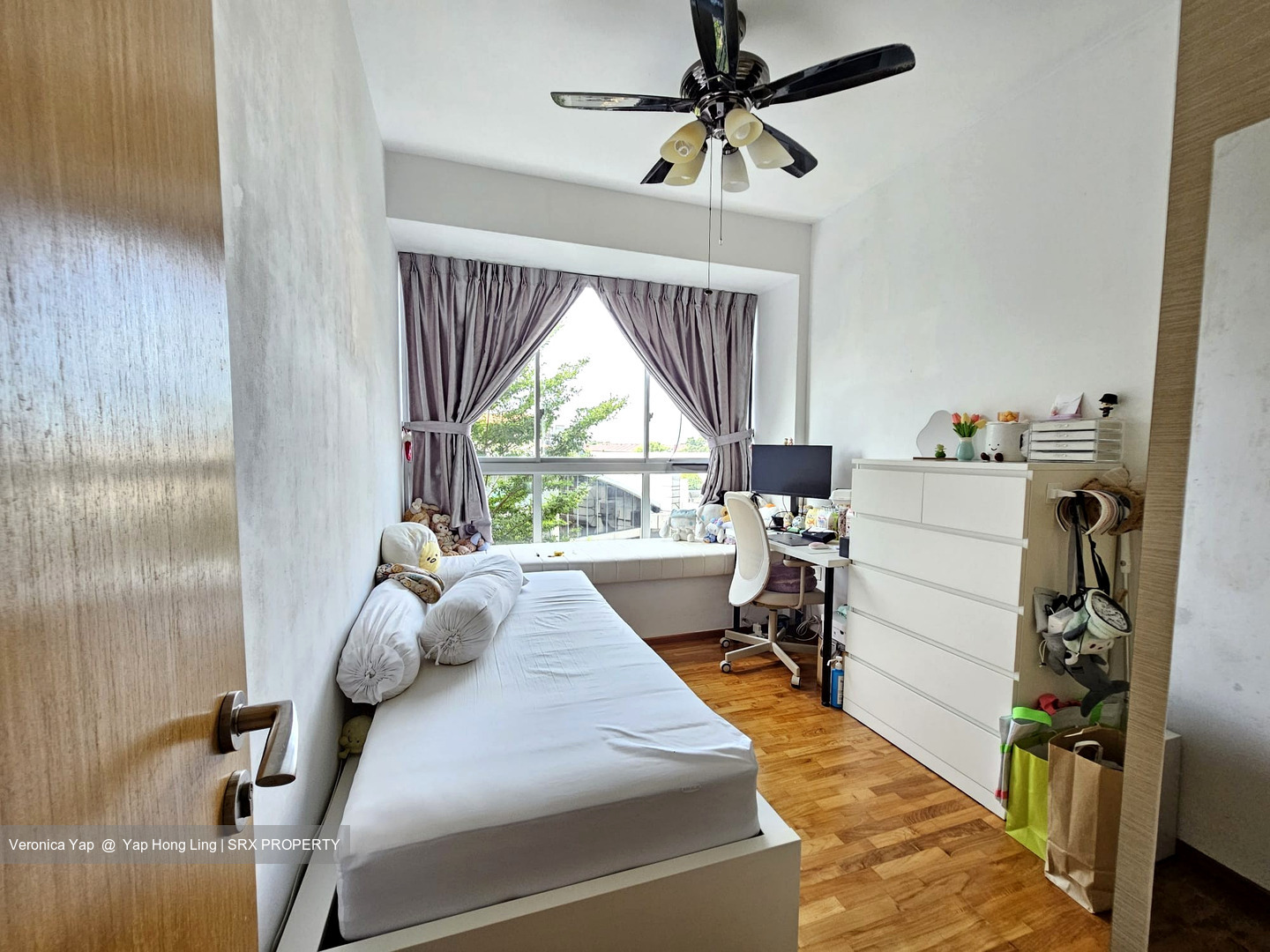 Oasis @ Elias (D18), Condominium #581971521